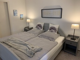 großes Schlafzimmer